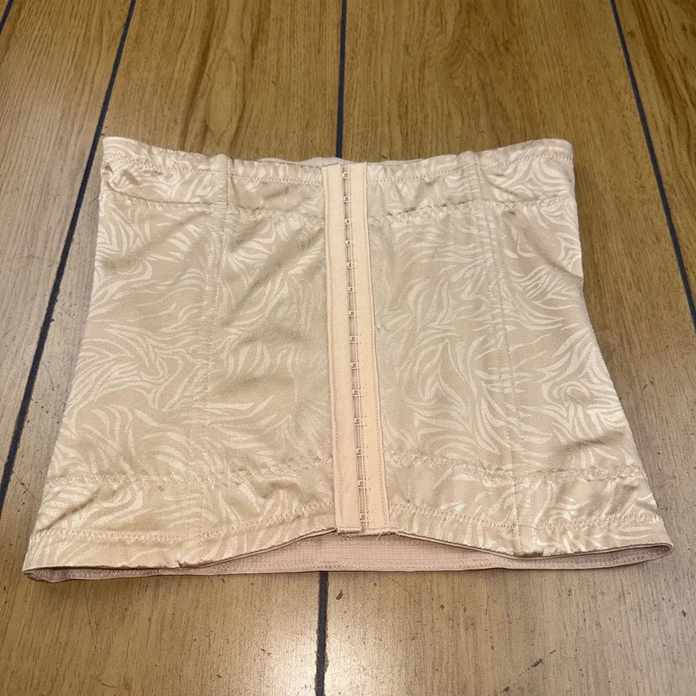 Maidenform waist nipper